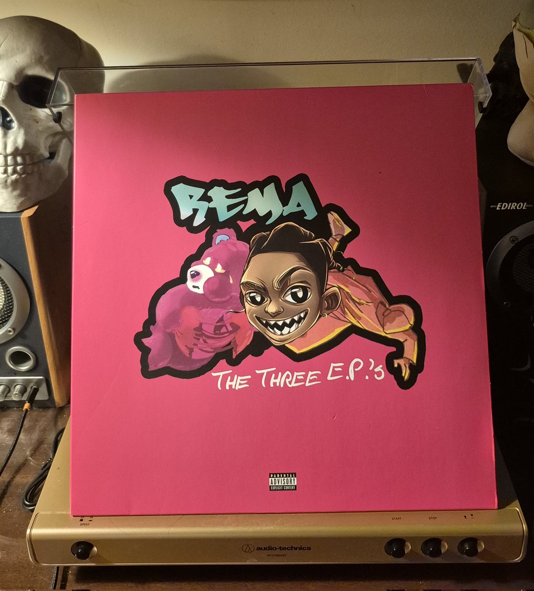 beyondbinary91's tweet photo. 1. The Three E.P.'s by Rema
2. Rave & Roses by Rema
3. Keep Me in Mind by Miriam Makeba
4. Pata Pata by Miriam Makeba
#TheThreeEPs #RaveandRoses #Rema #KeepMeInMind #PataPata #MiriamMakeba https://t.co/2LazLCKbGW