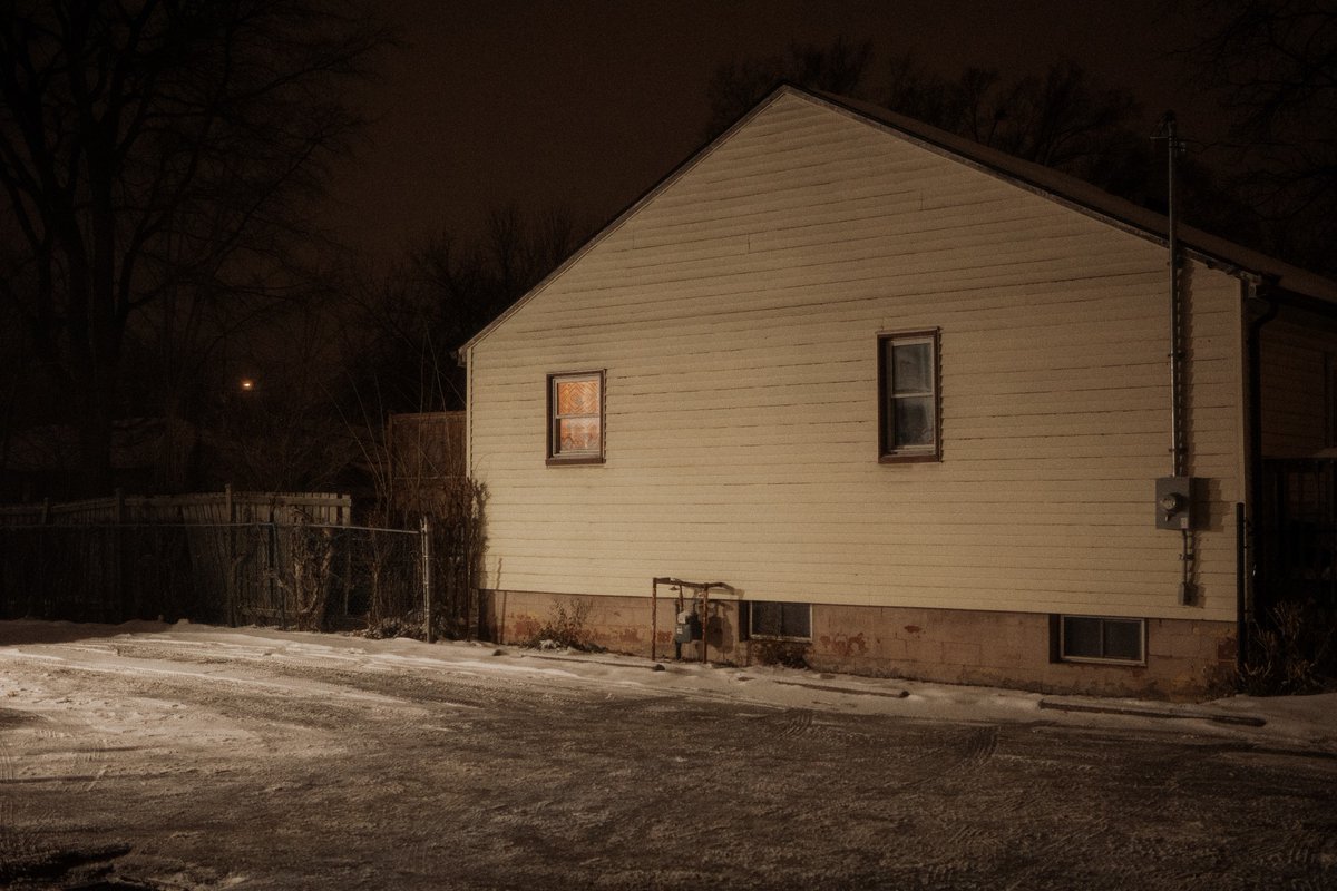 nowhereont's tweet image. pictures i took while walking in the cold