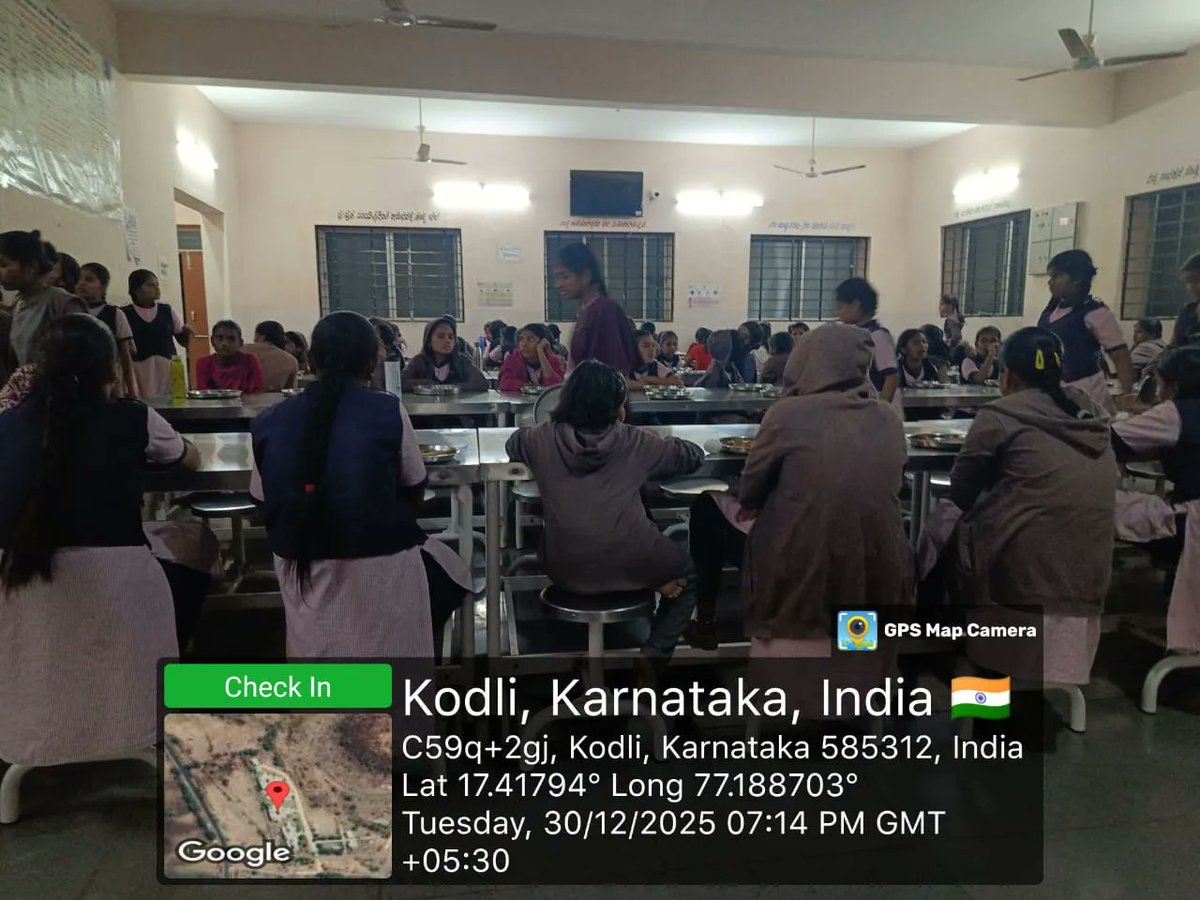 479Kodli's tweet photo. Night dinner.. #SocialAudit_SWDMeals #SocialWelfare_Karnataka https://t.co/AUVSWGyUrS