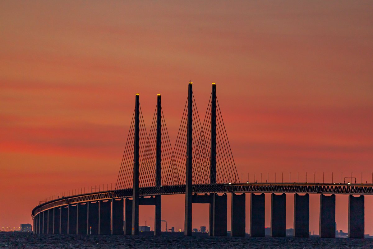 Ebbason's tweet image. Bro i skymning
December 27, 2025