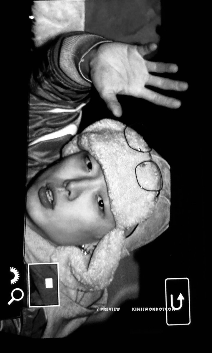 김지원닷컴 tweet media