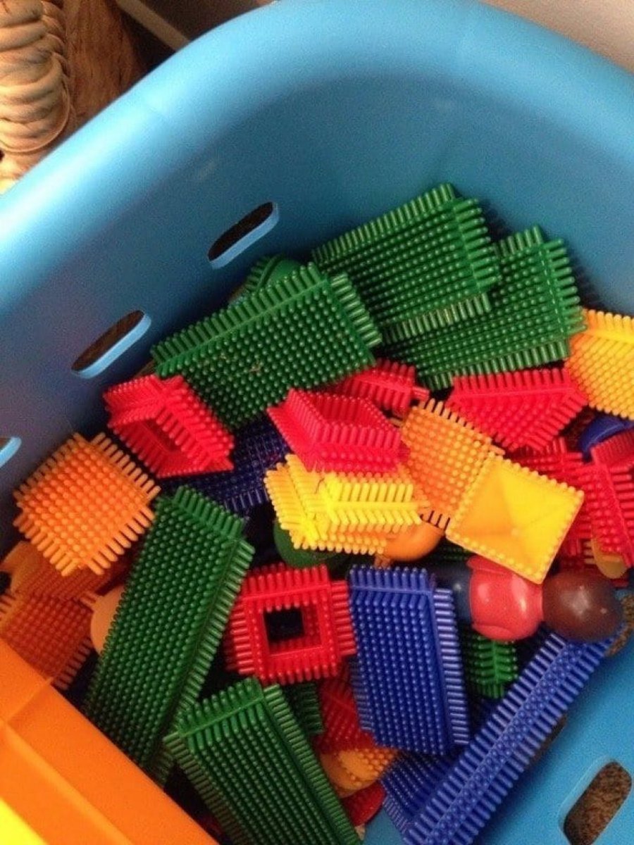 NostalgiaFolder's tweet image. bristle blocks