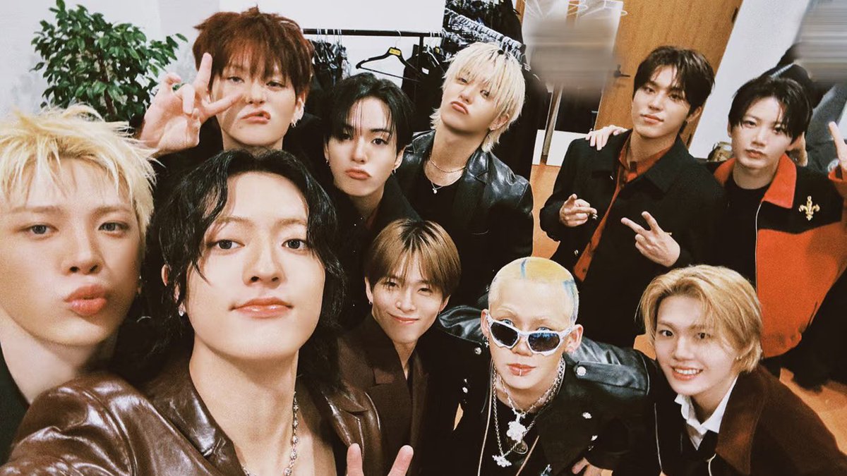 cuesource's tweet image. iLoveYOU my teumily (T-T)⭐♥️