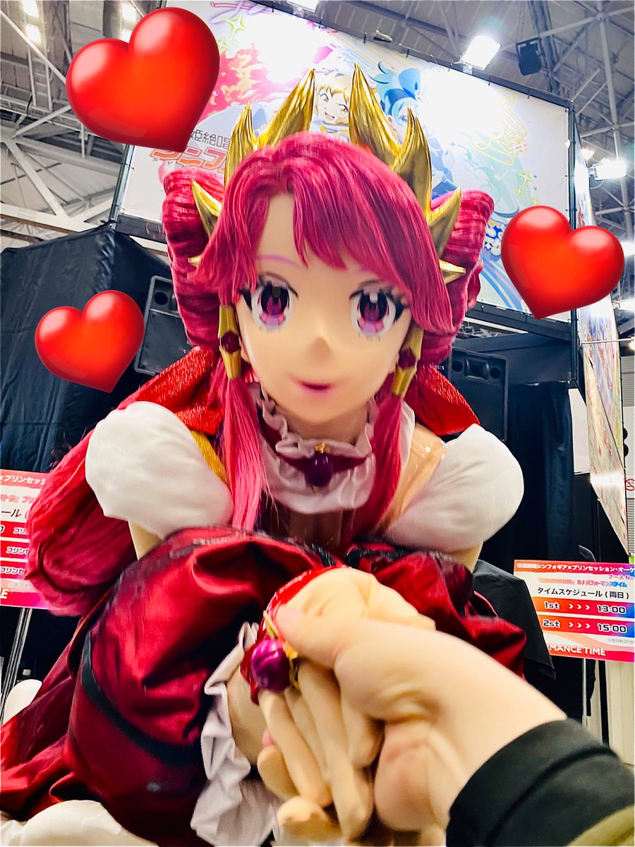 hrd_sss's tweet photo. 1日目、お疲れ様でした🙌
充実も充実！おかげで良い年末になりました😊
おみくじもグリーティングもDJイベントも楽しかったです！
来年もよろしくお願いいたします🙏✨️
 #C107シンフォプリオケ https://t.co/P2OenBpM87