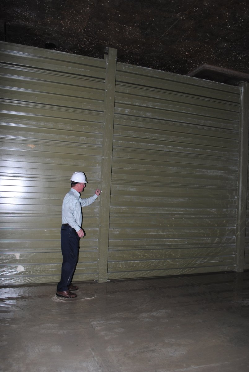 strongwellmc's tweet image. This week's featured #madeinusa #fiberglass product is our #bafflepanel . A #wwtp needed to expand primary sedimentation operations. Each modular panel  was fabricated and transported through 36 inch manholes.  strongwell.com/case-study-str…  #composites #pultrusion