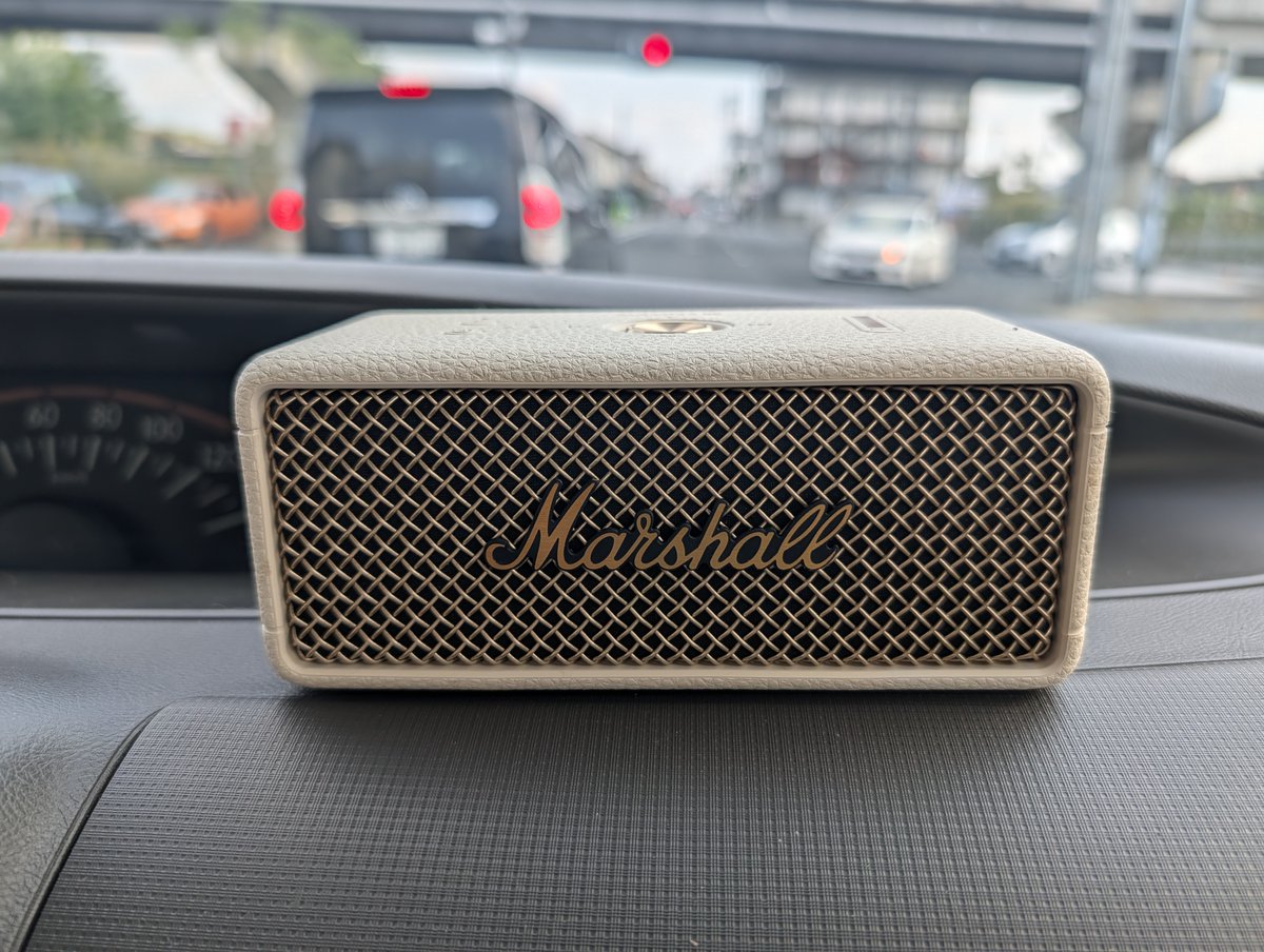 ふぅ～危ない

急にクワガタ以外でほしい物が出来たので
入札額を超えてくれる方を待ち焦がれてたのよ

我が家のタブレットが古くて小さい
Youtubeがアプリだと見れない
ブラウザから行かないとダメとかw

なめだんごさんのようにクワカブ作業しながら
タブレットを見たい