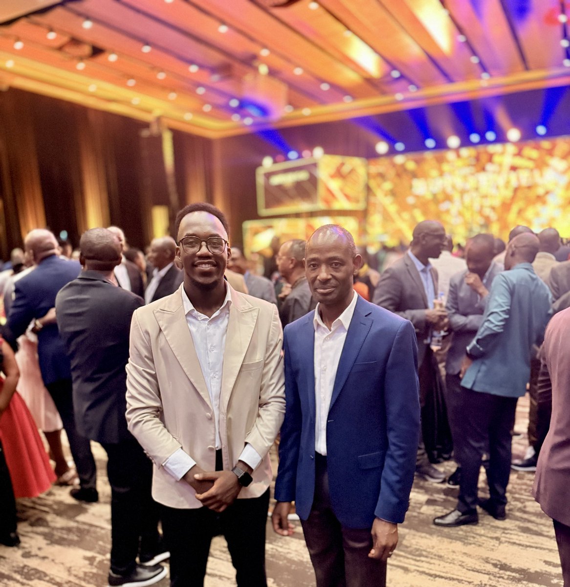 NgogaRicky's tweet photo. Grateful for the invitation and a memorable end-of-year celebration. A blessing to be led by a President who believes in the youth and invests in the future. 🇷🇼🇷🇼🦁 https://t.co/j9eTAMzqzt