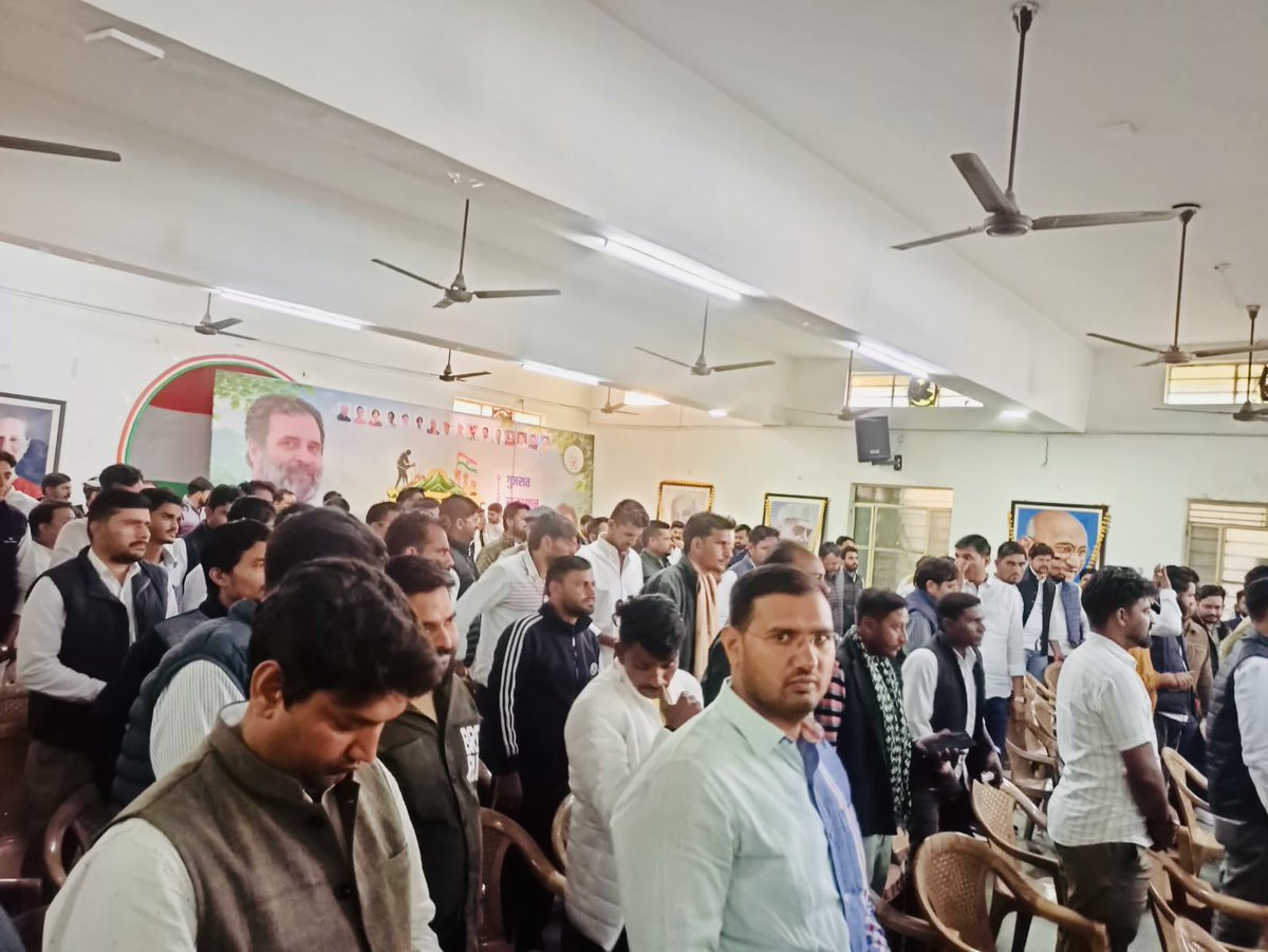 sureshydvinc's tweet photo. आज प्रदेश युवा कांग्रेस मुख्यालय जयपुर में भारतीय युवा कांग्रेस के ऊर्जावान राष्ट्रीय अध्यक्ष श्री उदय भानु चिब जी के मुख्य आतिथ्य में आयोजित राजस्थान युवा कांग्रेस की 'प्रदेश कार्यकारिणी बैठक' में शामिल हुआ@IYC @UdayBhanuIYC @ManishSharmaIYC @AbhimanyuP00NIA https://t.co/6oXaBRaHpv