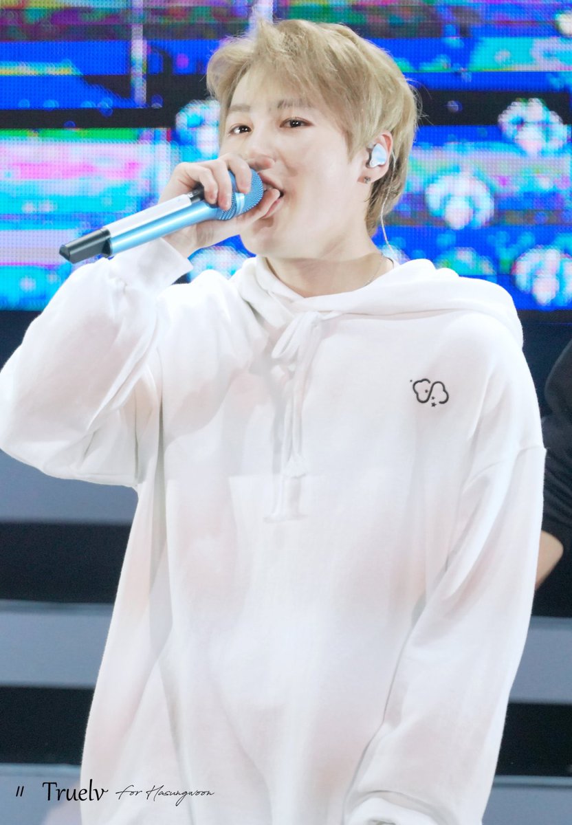 뽐 tweet media