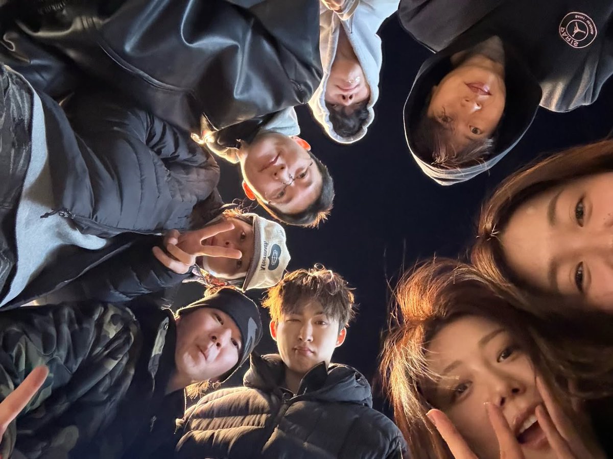 [INSTAGRAM] Alexx’s post with Hanbin
#비아이 #HANBIN #BI #ビーアイ <a href="/shxx131bi131/">김한빈</a>