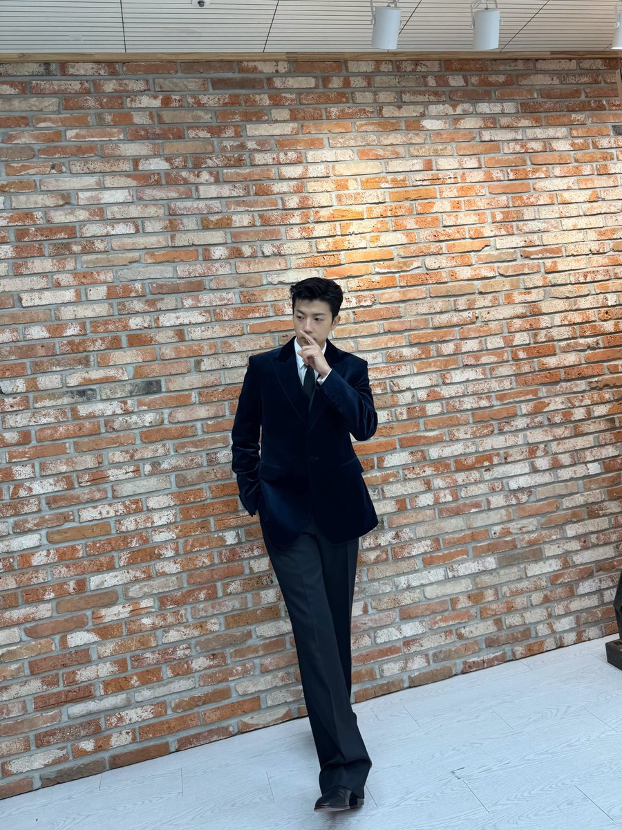 251230 스타일리스트님 인별

#장우영 #우영 #WOOYOUNG #2PM우영 #ウヨン #JANGWOOYOUNG