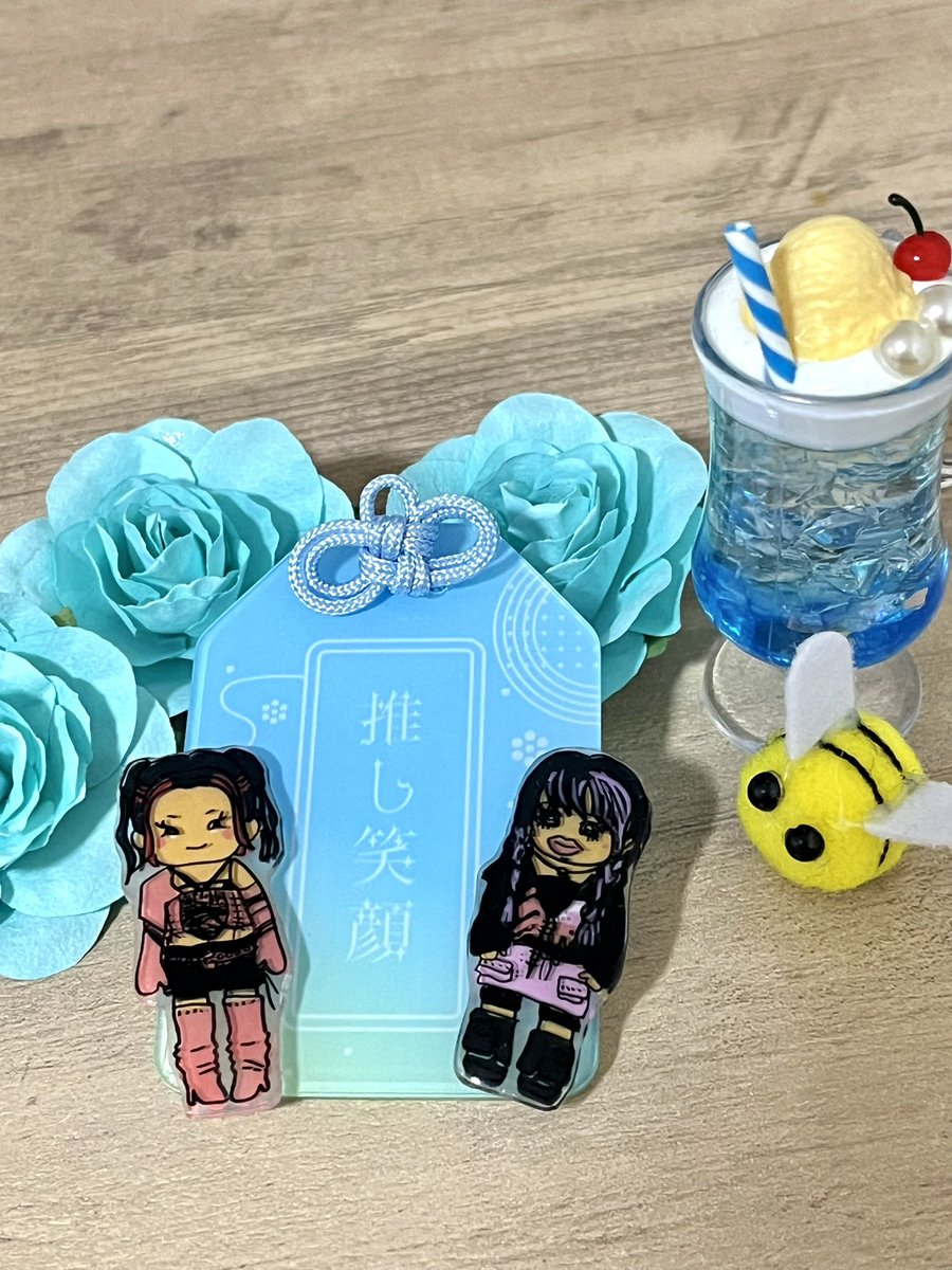 mamamoonoon's tweet photo. HANAちゃん　最優秀新人賞おめでとう〜🌼✨🍻
何事にも努力を惜しまず　今日まで頑張ってきたことに花がまた咲き　Honeysとしても幸せです♪
HANAがいつまでも笑顔でいれますように😆🌼✨💪
乾杯‼️
#レコード大賞2025 #HANA https://t.co/ijISfsiVUN