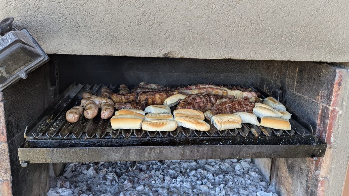 ElRichMC's tweet image. Este no será el único contenido IRL que haga hoy, pero siendo el primero del día, he de decir que se me está haciendo la boca agua.