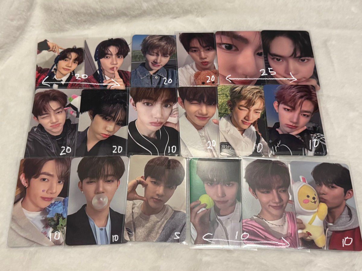 n_yang_i's tweet photo. wts various zb1 pcs #pasarzb1 
- mostly haobin, clearing out some of my collection ! can nego if buying more~
- postage + packing fee: wm9 em14
- can meet at upcoming gunwook cse
dm if interested! 🤍 https://t.co/FMSaZtxMww
