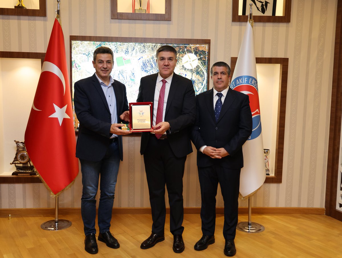 info_attso's tweet photo. ATTSO’nun yeni dönem vizyonu kapsamında, eğitim ve spor alanında önemli bir iş birliği süreci başlatılmıştır.

Egnatia Spor Kulübü ve Tiran Spor Üniversitesi,
Mehmet Akif Ersoy Üniversitesi ile
Arnavutluk Türkiye Ticaret ve Sanayi Odası aracılığıyla kurumsal iş birliği sürecine adım atmıştır.

Bu iş birliği;
•akademik temasların güçlendirilmesini,
•spor eğitimi ve altyapı çalışmalarını,
•uluslararası ortak projelerin geliştirilmesini
hedeflemektedir.

ATTSO olarak, iki ülke arasında yalnızca ticarette değil; eğitim, spor ve insan kaynağı alanlarında da kalıcı ve sürdürülebilir iş birlikleri oluşturmaya devam ediyoruz.

#KöklüTarihOrtakGelecek