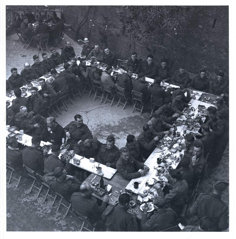 My latest <a href="/Legion_Magazine/">Legion Magazine</a> feature, "God rest ye weary gentlemen," is now online, detailing four Canadian Christmases during the Second World War. Please consider sharing widely as I'm particularly proud of it! 

📸 CWM/20020045-2726

legionmagazine.com/god-rest-ye-we…