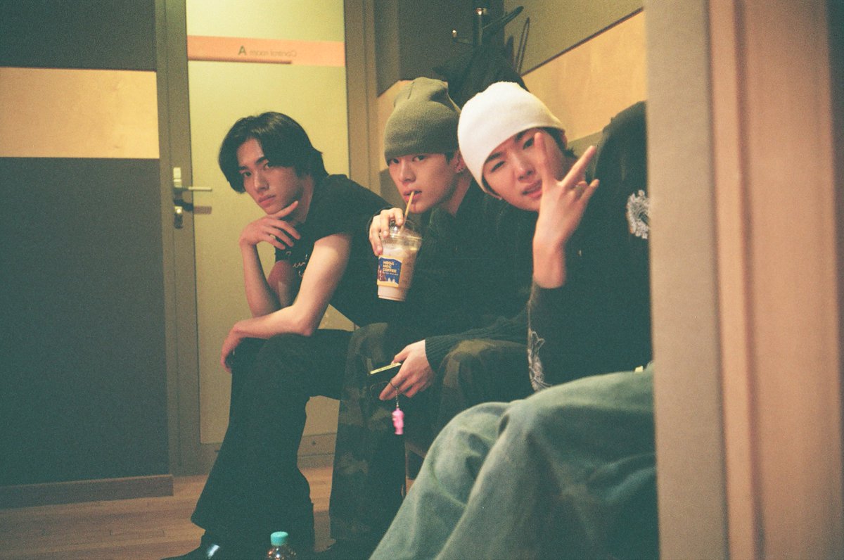 WHIB_ON's tweet image. 생일 축하해 내 리더 이제 예쁜 나이니까 행복만 하자
내 맘 잘 알지 내가 많이 미안해 ~
#WHIB #휘브 #JINBEOM #진범