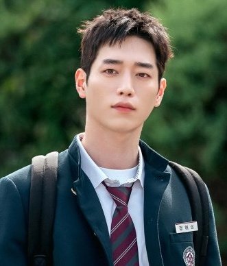 hallyuforums's tweet image. #SeoKangJoon wins Grand Prize (DAESANG) for #UndercoverHighSchool at the #MBCDramaAwards2025!!

#HallyuForums #Hallyu