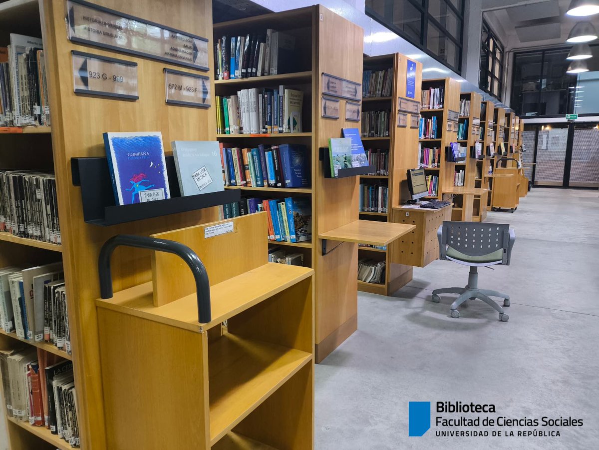 #CIFRAS2025 #ComunidadFCS

Los 10 libros más prestados de 2025:

1⃣Fin de un ciclo: balance del Estado y las políticas públicas tras 15 años de gobiernos de izquierda en Uruguay / coordinadores: Germán Bidegain, <a href="/Marfreigedo/">Martín Freigedo</a>, <a href="/criszurbriggen/">Cristina Zurbriggen</a>.
(1/6)