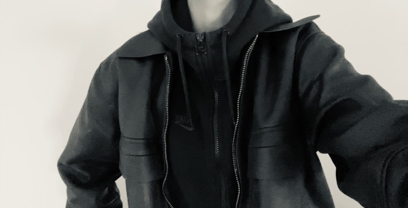 xue478's tweet image. US?