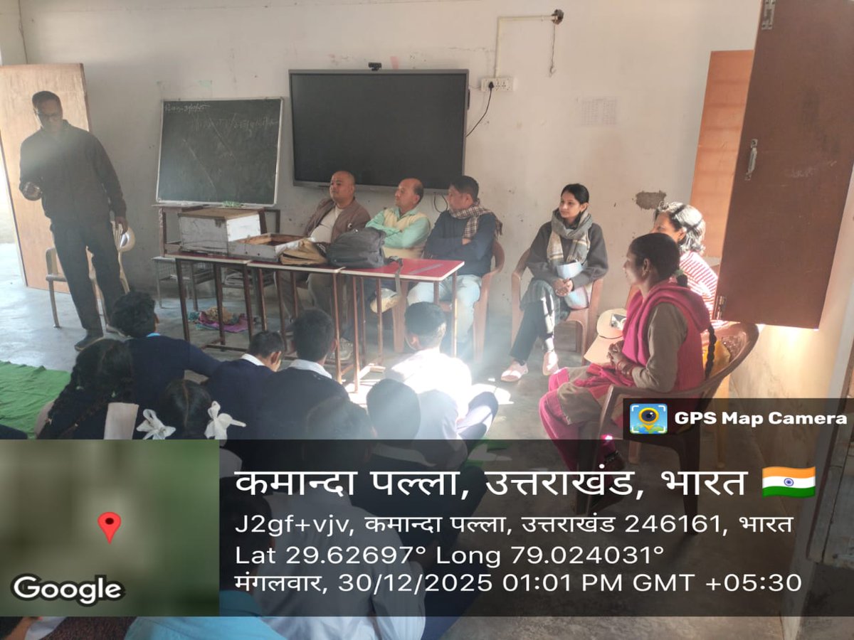 agrideptuk's tweet image. ग्राम कमांदा में एकदिवसीय मौन पालन (मधुमक्खी पालन) प्रशिक्षण कार्यक्रम का आयोजन किया गया।
प्रशिक्षण में SHI श्री हेमवती नंदन, उद्यान पर्यवेक्षक नेहा मलिक एवं उद्यान सहायक श्री मनोज कुमार की उपस्थिति रही।

#Beekeeping
#ApicultureTraining
#OneDayTraining
#HorticultureDepartment