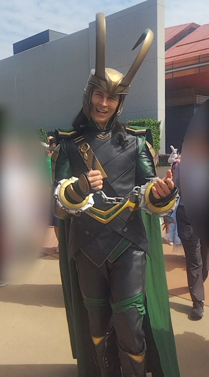 ピロティ tweet media