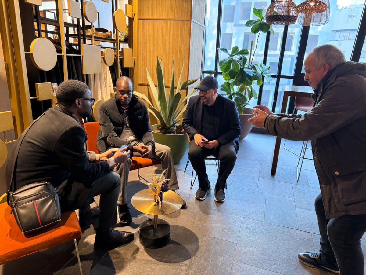 Jannie_jennah's tweet image. The Uganda Night's efforts to promote destination Uganda didnt just stop there.

The Uganda delegation led by Minister of Tourism, @mugarra is undertaking various media engagements and out reaches. All coordinated by Public Relations alongside the marketing team 

Hence laying a…