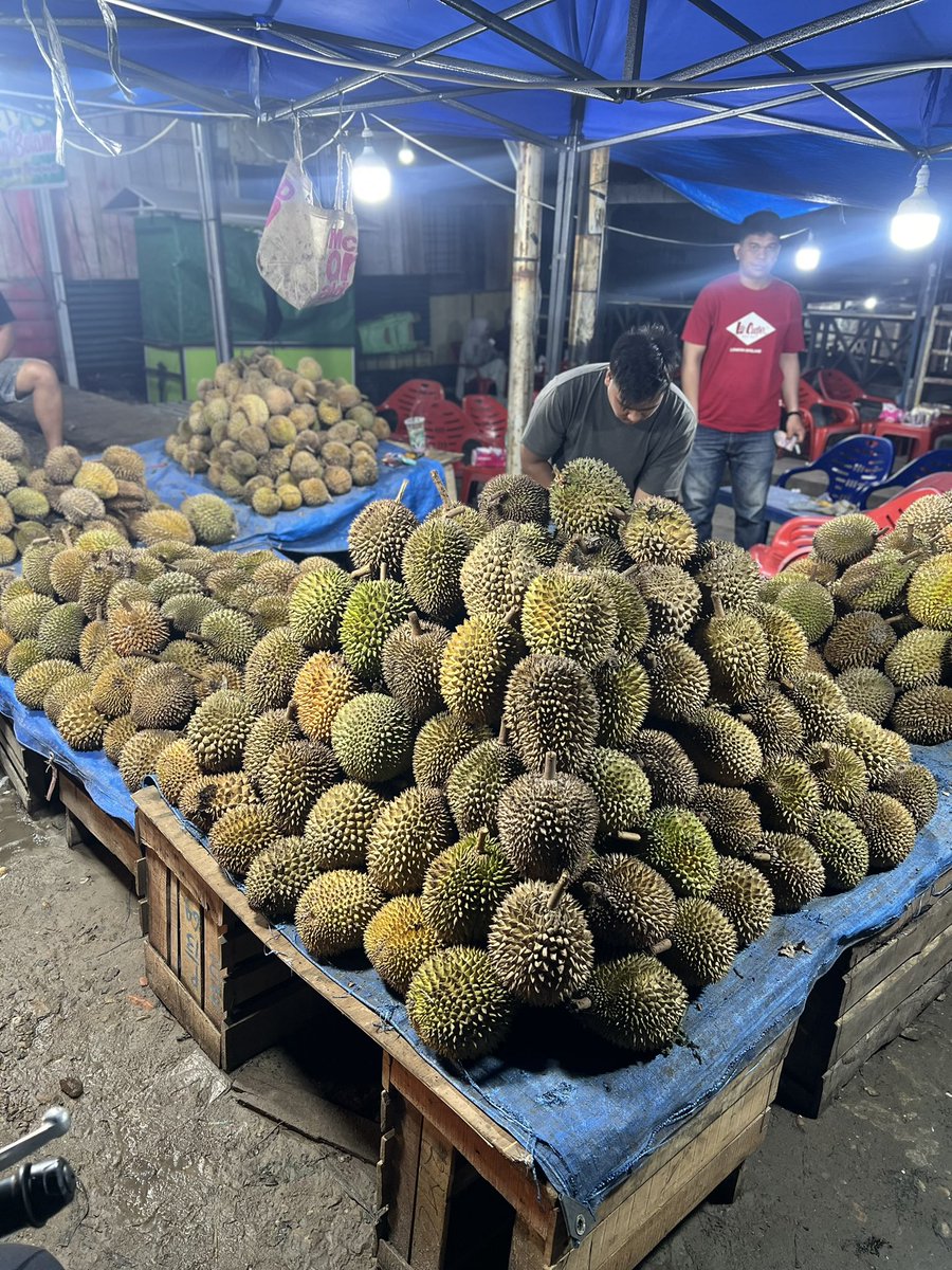 internetbank_'s tweet photo. Hell yeahhh
Tiap hari durian https://t.co/IMKoMXaRyO