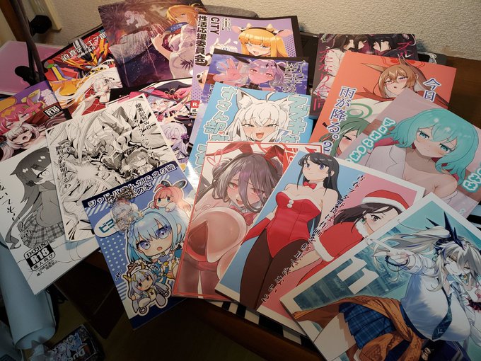 #C107
一日目の戦利品。
初めてのコミケだけど、ほしいものが全部手に入って良かったです。 