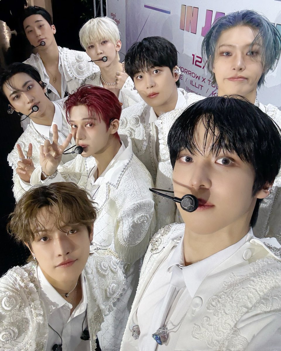 [📷] '2025 뮤직뱅크 글로벌 페스티벌 IN JAPAN' Behind Photo

지치는 화요일 밤을 마무리할 때 꼭 필요한 건...
흥, 재미, 멋 모두 놓치지 않은 에이티즈의 무대!
에이티니도 함께 즐겼길 바라요 ୧( ˵ ° ~ ° ˵ )୨

#ATEEZ #에이티즈