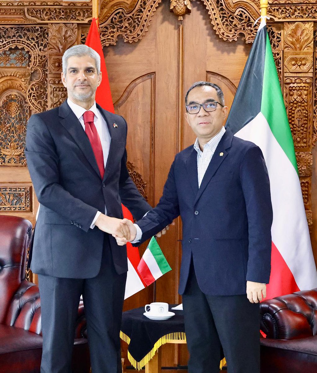 الكويت وإندونيسيا تبحثان تعزيز الشراكات العلمية والأكاديمية. الياسين ناقش مع بريان يوليارتو تبادل الخبرات في العلوم و التكنولوجيا. تركيز على المياه والبيئة والزراعة و الطاقة المتجددة وبناء القدرات البشرية 