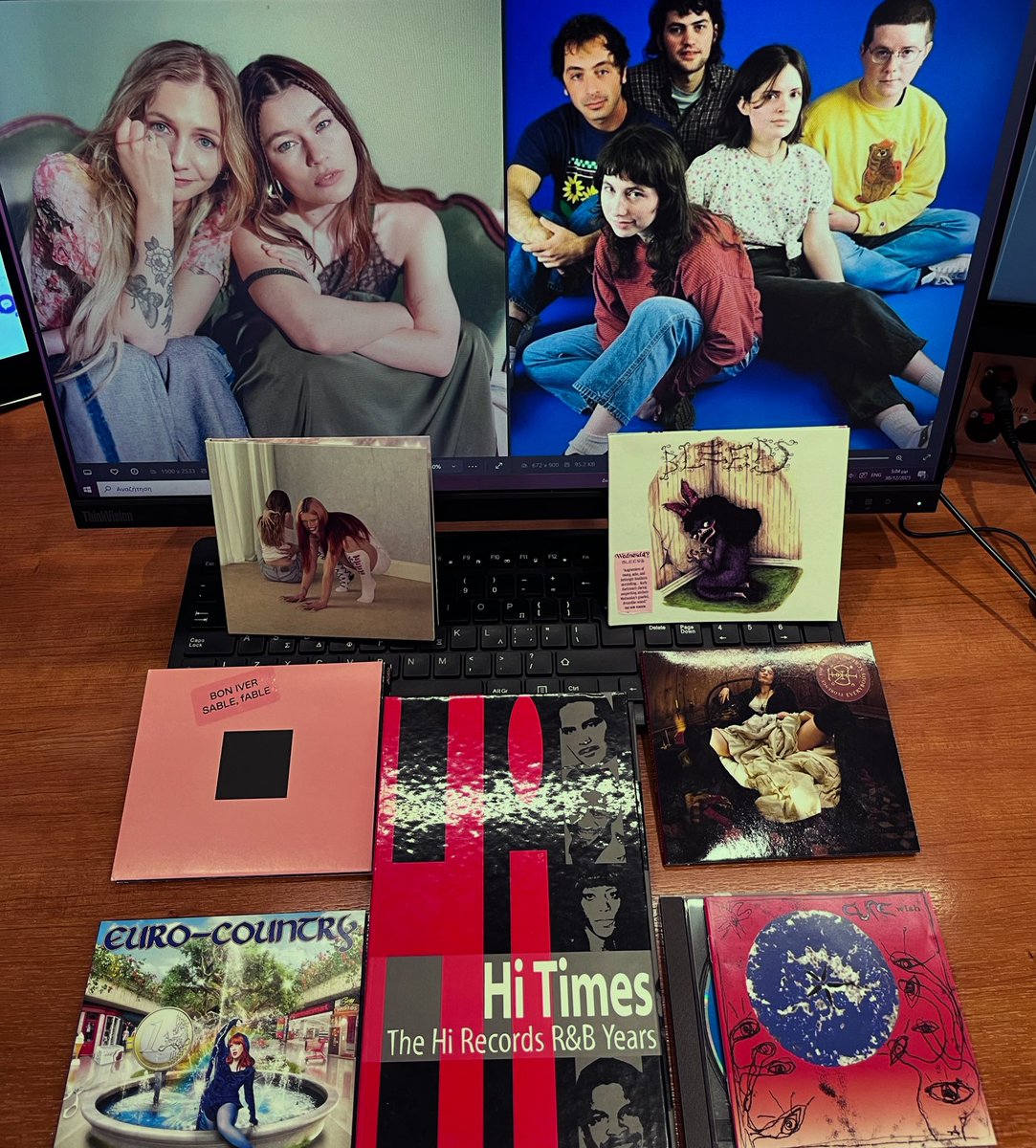 Apotis4stis5's tweet image. 📻Ακούστε ondemand στο @ertecho_official και 11-12 το βράδυ στο @ertnewsradio , επικαιρότητα με #wetleg , #wednesdaygroup , #florenceandthemachine , #boniver , Cmat. Θυμόμαστε τον Πέρι Μπαμόντε των #thecure &amp;amp;  τον Don Bryant - Hi Records . Giannis Petridis @ertofficial