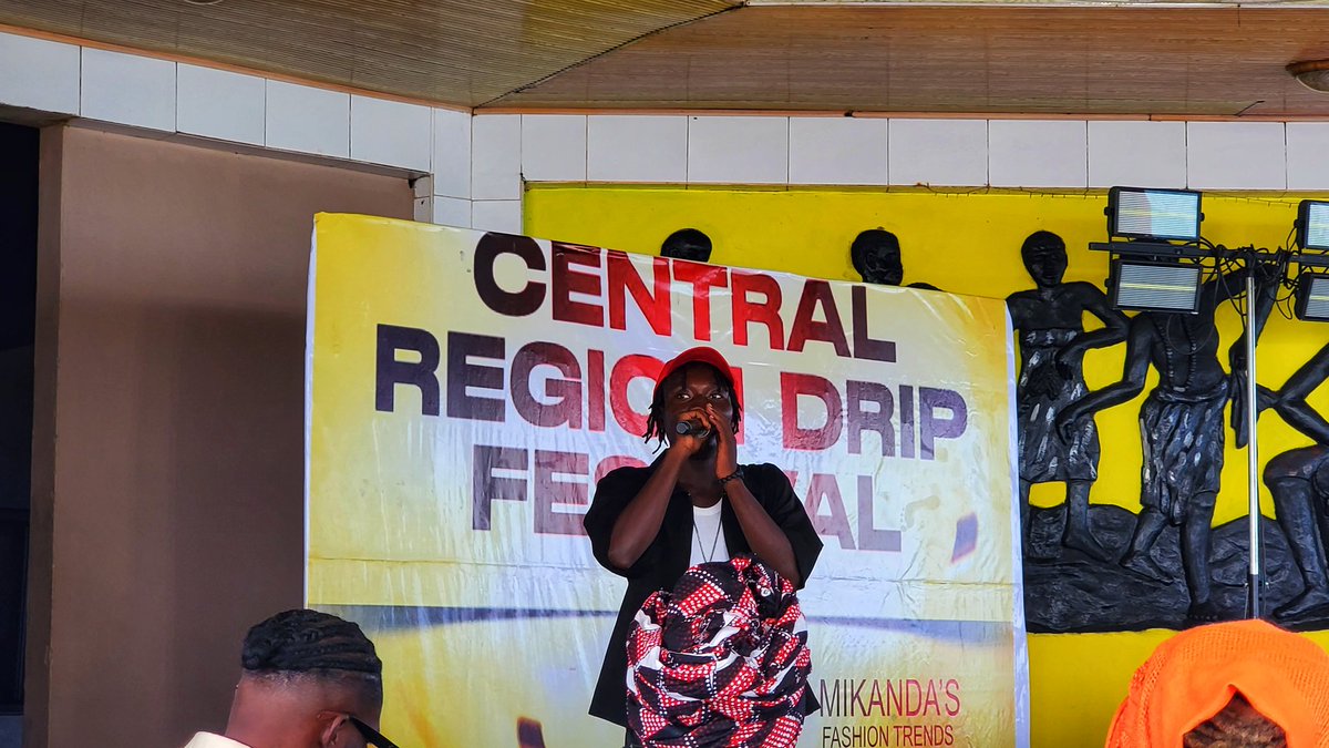VG-Vibes, a Ghanaian musician is set to perform at the Central Region Drip Festival. 

#fashion #song