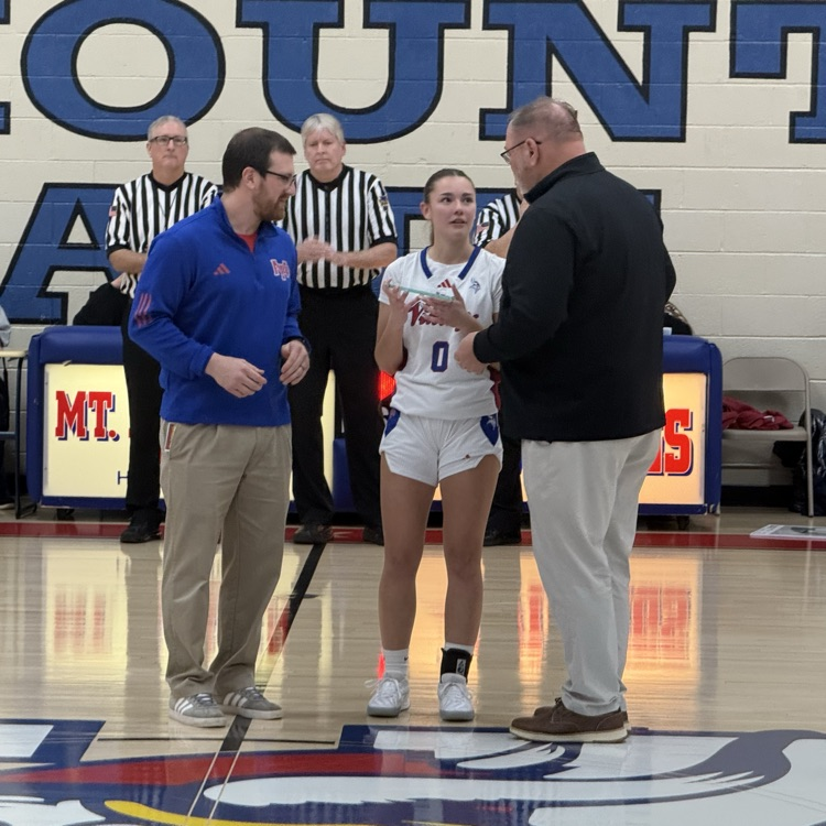 MPASDVikings's tweet photo. Congratulations to Morgan Gesinski on becoming a 2025 Moe Rosensteel Most Outstanding Soccer Player Finalist. Go Vikes! https://t.co/kZhAXyD6o6