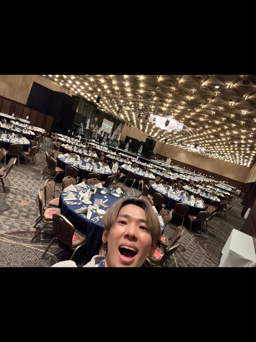 YOUSAYSAY's tweet image. コンボイパーティ、全日程終演！！

たくさん、たくさんの愛をいただきました。
この愛を愛返しできるよう、今後も精進します！
ご来場ありがとうございました！

お楽しみはこれからですよ😉