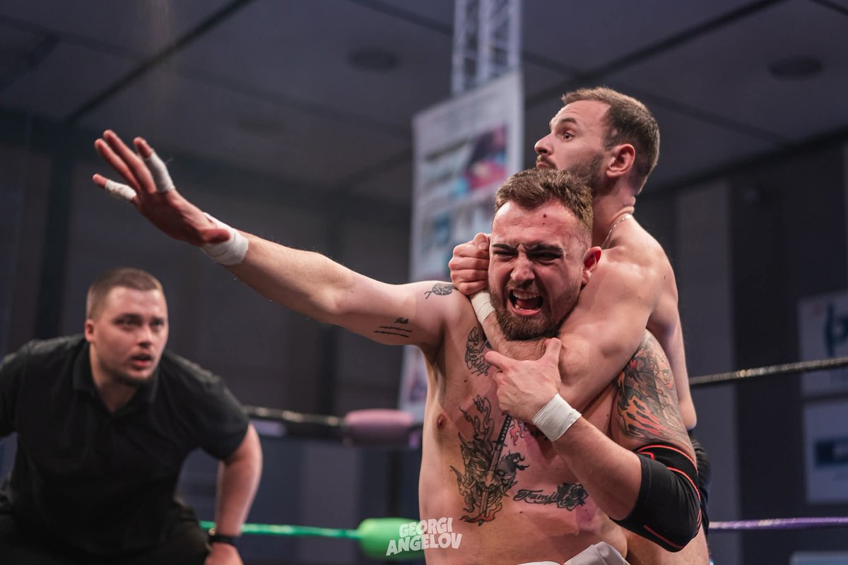 Untiltabl3🇧🇬 tweet media