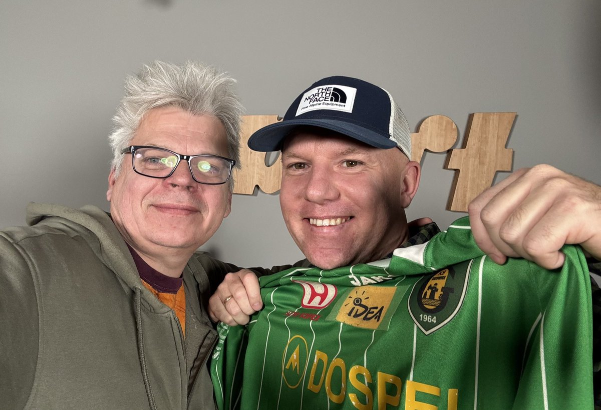 PCzado's tweet image. Początek roku kojarzy mi się niezmiennie z turniejem w Spodku🔥Grzegorz Górski stworzył w mojej opinii coś cennego, zawsze spotka się tam świetnych graczy z różnych epok. Teraz turniej odbędzie się 6 stycznia. „Sport” jest patronem prasowym turnieju🔥