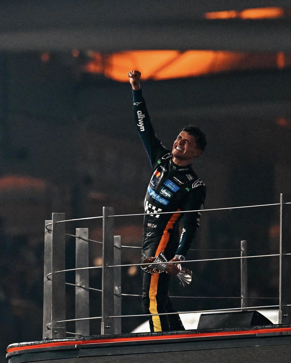 Looking back on a day we will never forget 🧡

#McLaren