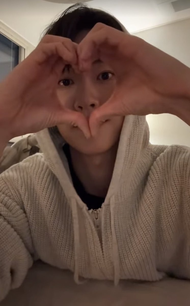 _ddanFia's tweet image. 너무 귀엽다 너무 사랑스러워 엉엉ㅠㅠ