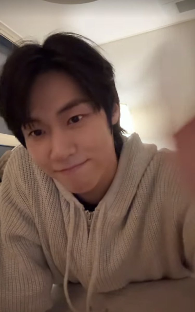 _ddanFia's tweet image. 너무 귀엽다 너무 사랑스러워 엉엉ㅠㅠ