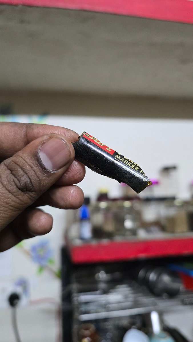 indian634's tweet photo. @zoff_foods ​Shocked to find a broken piece of a permanent marker inside a sealed packet of  Meat Masala! 😡
​Purchased via @Flipkart. This is a severe food safety hazard and quality control failure. How did this pass inspection?
Order id OD336366030982394200. https://t.co/0kwj0dKRwT