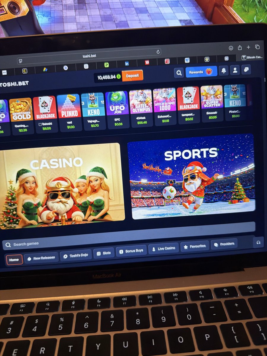 gatormetaX's tweet image. LETS FCKN GOOOOOO 😎🎰

@ToshiBet BE MAKING ME PRINT OUT HERE 🎁

LOCK IN WITH THE BEST GAMBLING SITE THERE IS 😤🤝