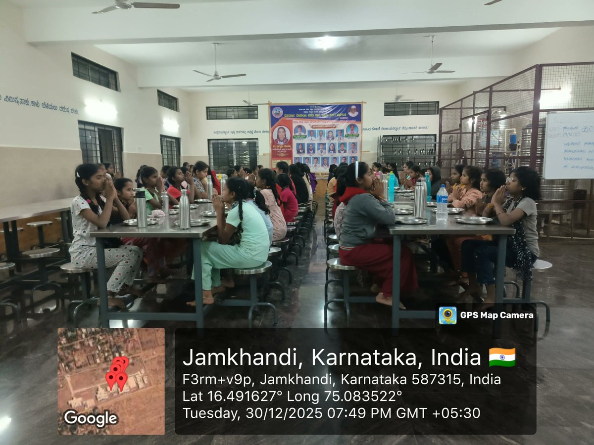 MDRSMLP557's tweet photo. Night Dinner  #SocialAudit_SWDMeals #SocialWelfare_Karnataka https://t.co/bByx58YyZN