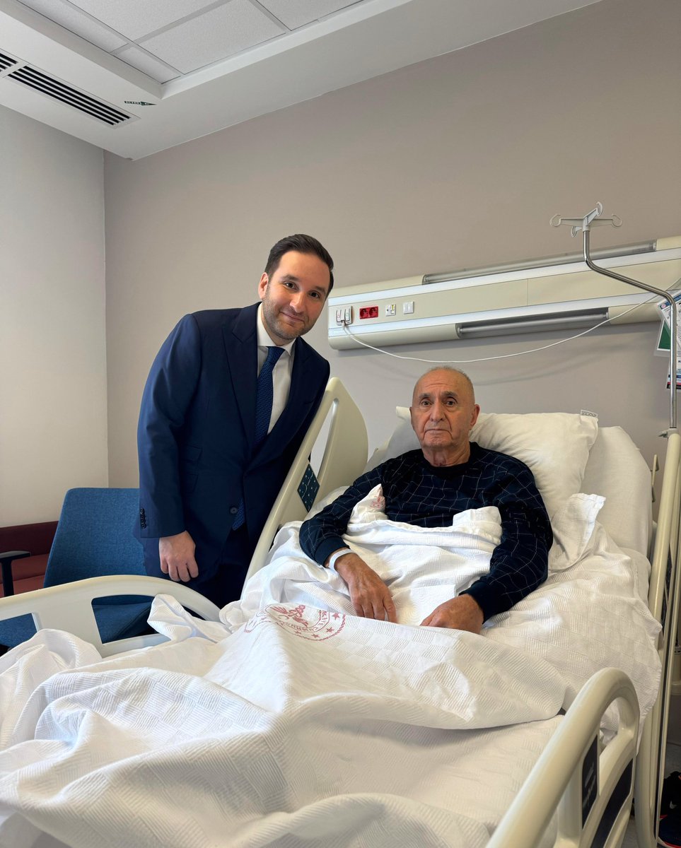 20. TBMM Başkanımız, 50. Hükümet Başbakan Yardımcımız ve önceki dönem Genel Başkanlarımızdan Sayın Hikmet Çetin’i tedavi gördüğü hastanede ziyaret ederek geçmiş olsun dileklerimizi ilettik.

Ülkemize hizmetleriyle iz bırakan değerli devlet adamımıza geçmiş olsun dileklerimi bir