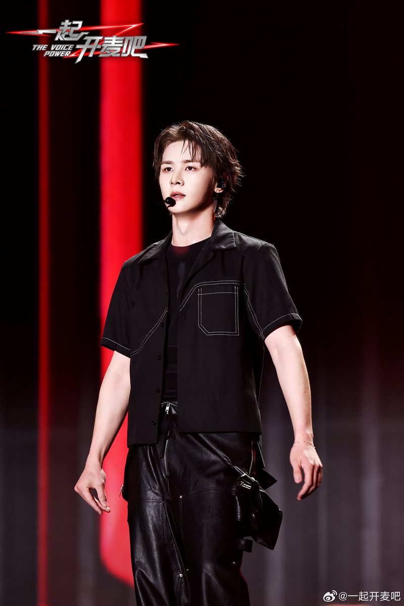 QKNSOLO's tweet image. [123025] The Voice Power Weibo update with #KUN

#KUN #QIANKUN #钱锟 #쿤
#WayV #威神V #NCT