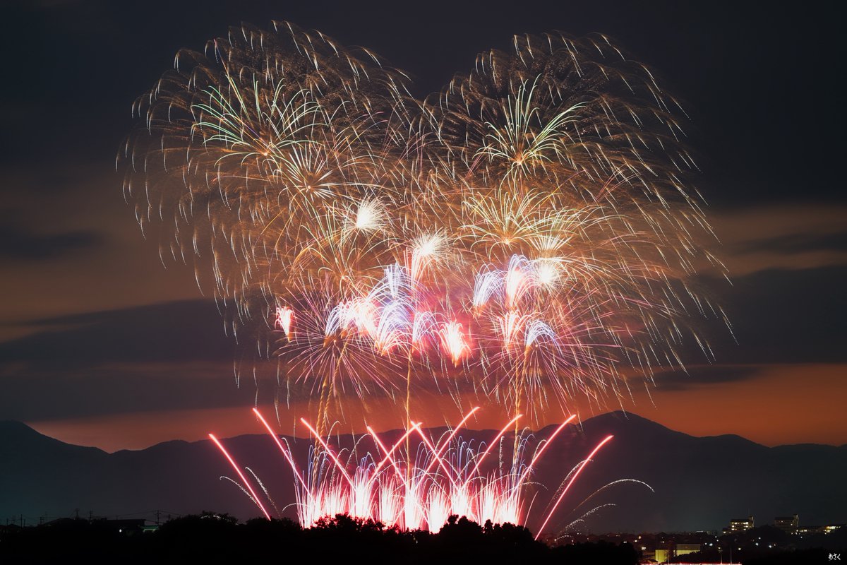 osaku0000's tweet photo. 2026年も宜しくお願いします👍

#これソニーで撮りました 
#今年を写真4枚で振り返る 
#2025年を振り返る 
#春夏秋冬 
#おさく写真館 https://t.co/5DuhVu3an9