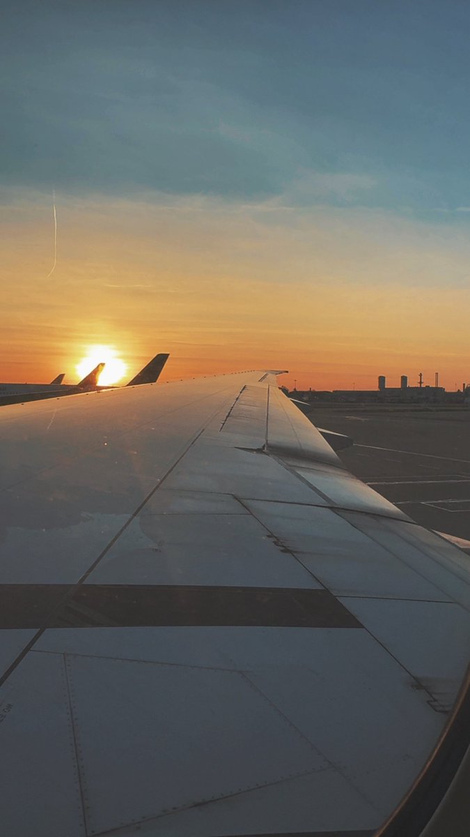 اسوأ النهايات ؟ نهاية الاجازة .. 🇰🇼🛫 استودعتكم الله