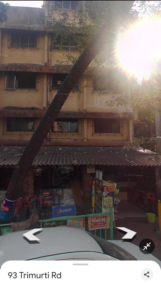 jskeshriya's tweet image. Rupchand Jain, the Marathi owner of the building at Sanyana Chunabhatti, has shown #slums

Now #SRA officials have issued permissions—are these buildings slums or cooperative societies ?

Maybe SRA #CEO can guide us 🤔