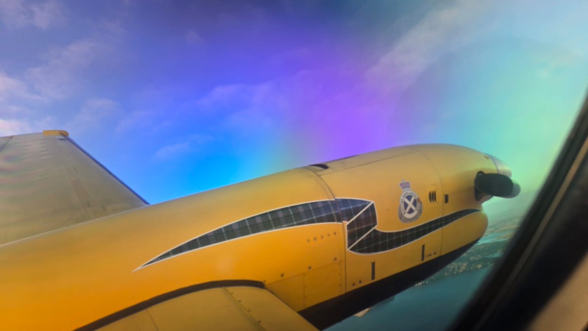 onambaileansasm's tweet photo. Working alongside @Scotambservice colleagues on @Scot_STAR King Air Glasgow to Western Isles  🛩🚑🏴󠁧󠁢󠁳󠁣󠁴󠁿 #ambulance #airambulance #patientjourney #remoteandrural https://t.co/PWbR9v9Awo