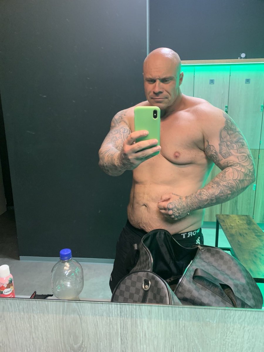 geilercarlo's tweet photo. Gym discipline never sleeps.
Full side on OF 🔗”

https://t.co/hfJabTQwYr https://t.co/7nmtiQlFOt